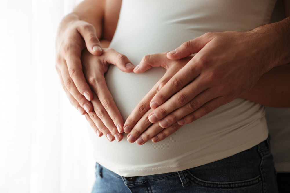 Successful pregnancy in patient with extremely low sperm count with ICSI treatment